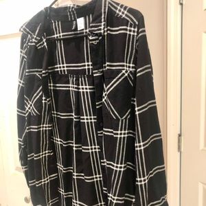H&M long sleeve plaid button down